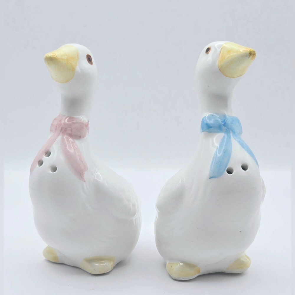 Vintage 90's Geese Salt and Pepper Shakers